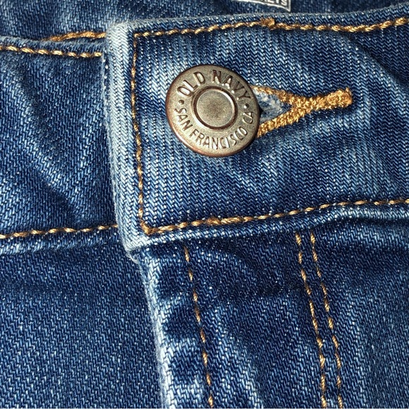 Old Navy High waist power straight jeans. Size 4 - Picture 3 of 14
